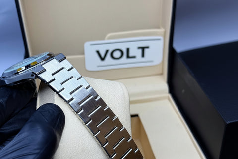 Tissot PRX 1853